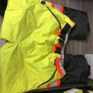 Dakota scotch kite lined high vis rain gear pants